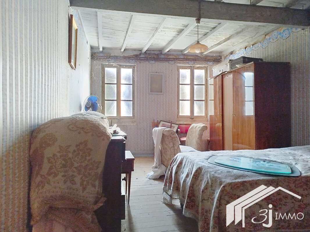 Maison à LEVIGNAC