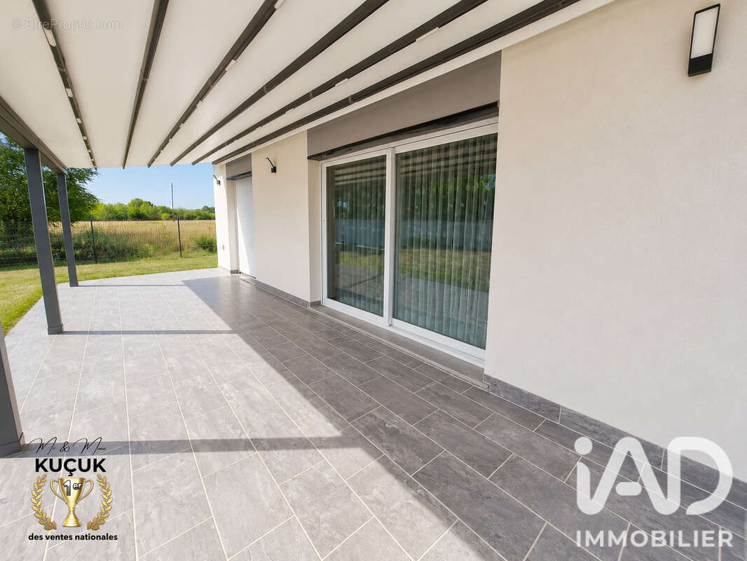 Maison 148 m² à Corquilleroy  - photo 4