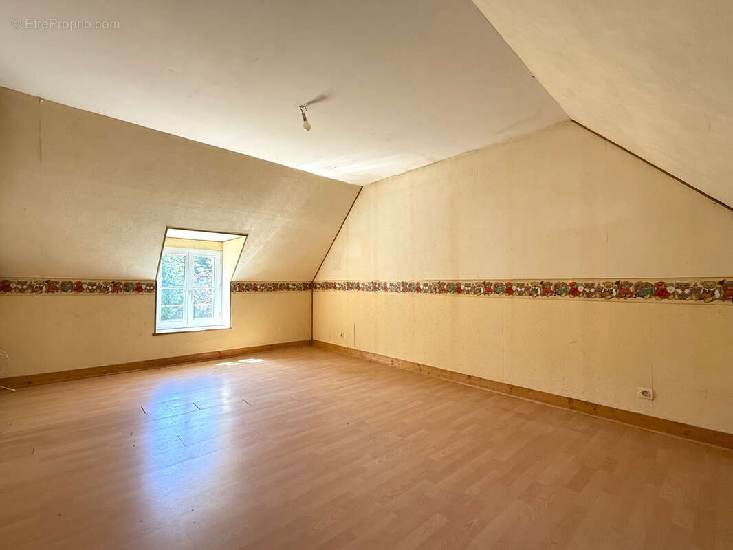 Maison à LONGNY-AU-PERCHE