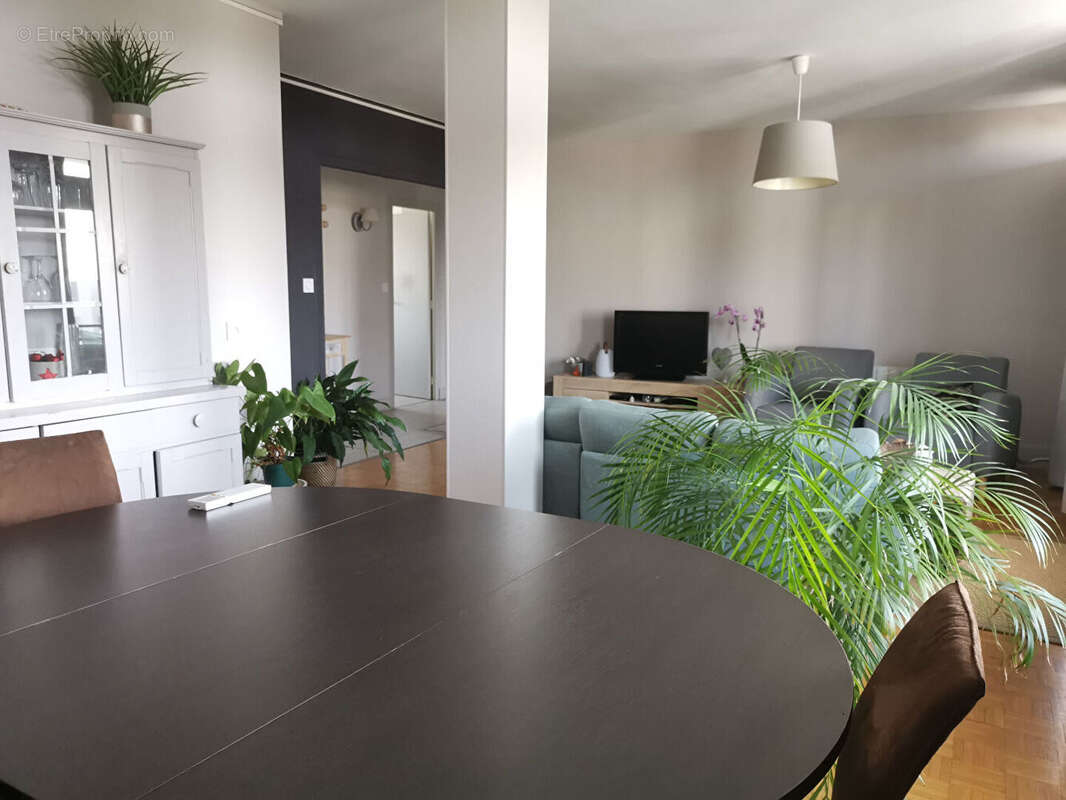 Appartement à SAINT-APOLLINAIRE