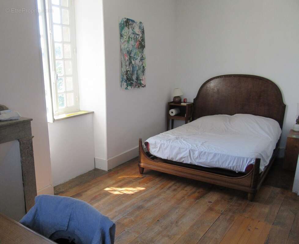 Maison à CLAIRVAUX-D&#039;AVEYRON