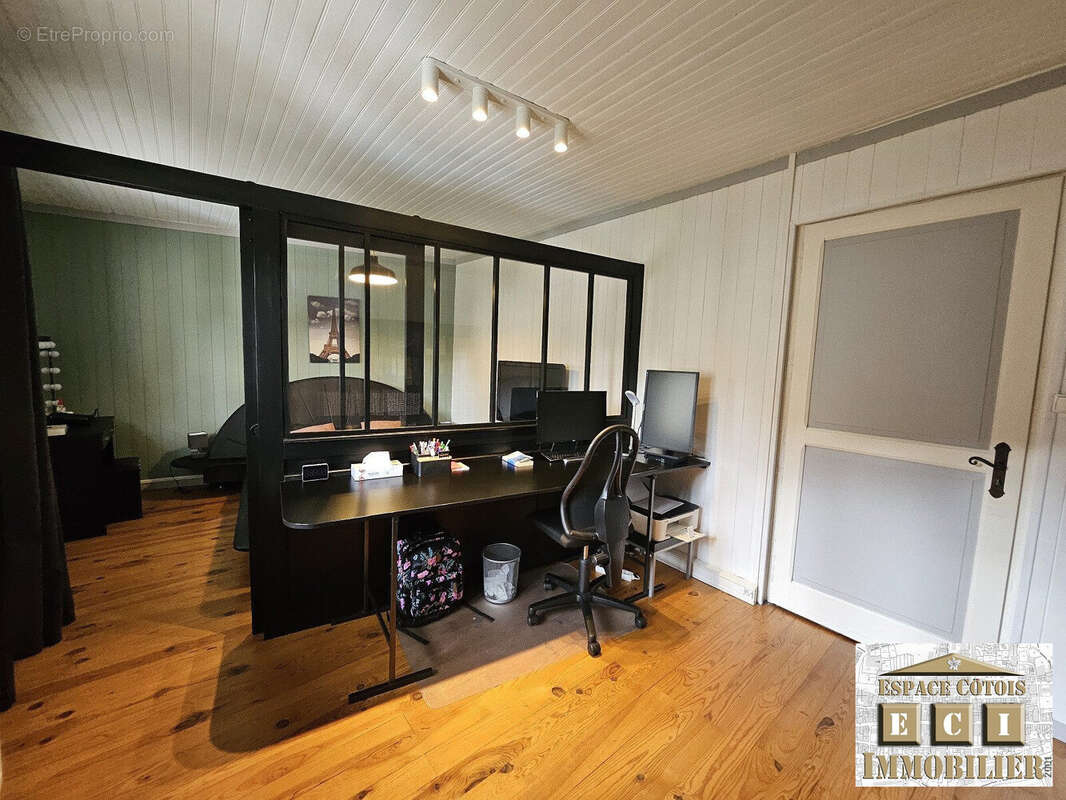 Maison à LA COTE-SAINT-ANDRE