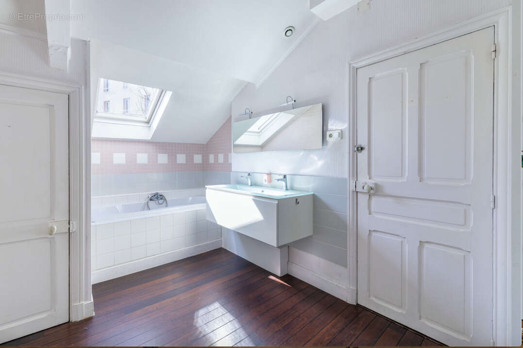 Maison à CLERMONT-FERRAND