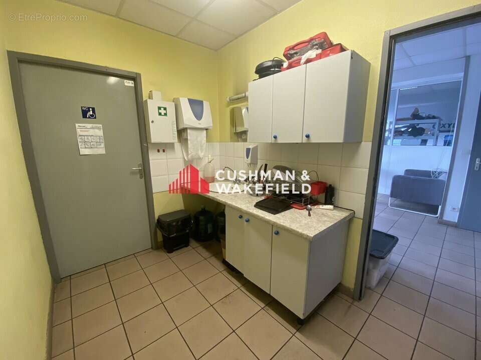 1553 m² à Lespinasse  - photo 7
