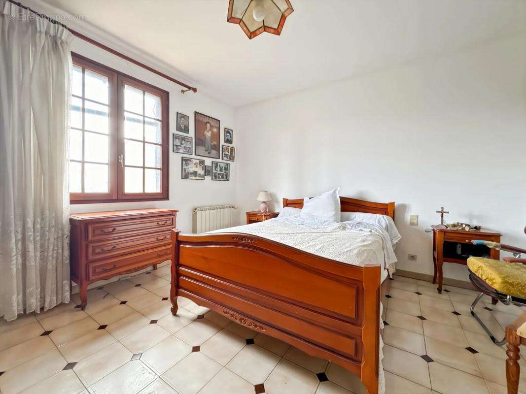 Maison à THEZAN-DES-CORBIERES