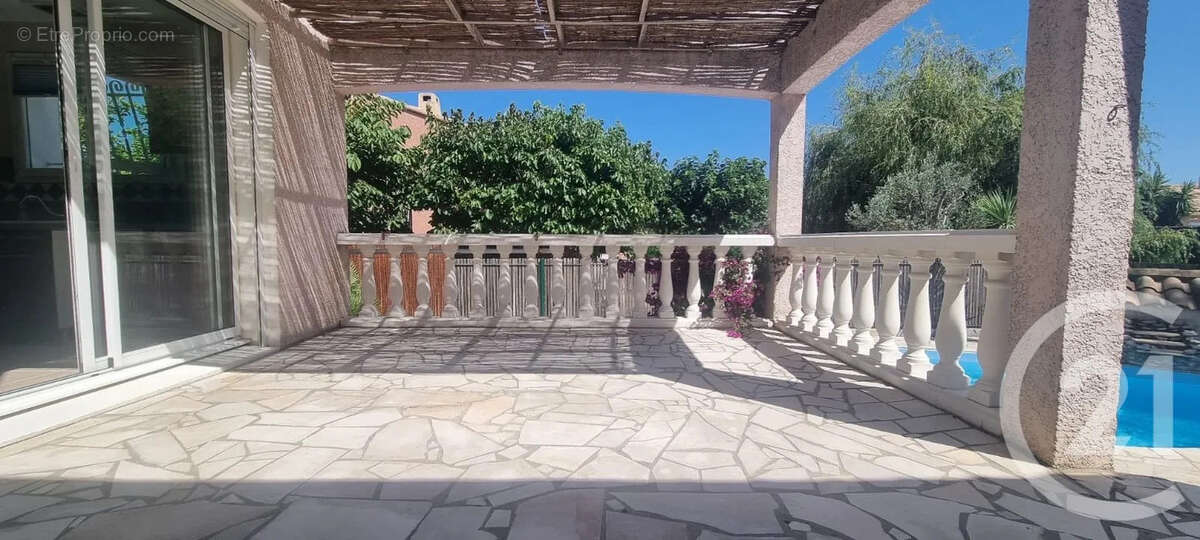 Maison 119 m² à Saint-Cyprien  - photo 15