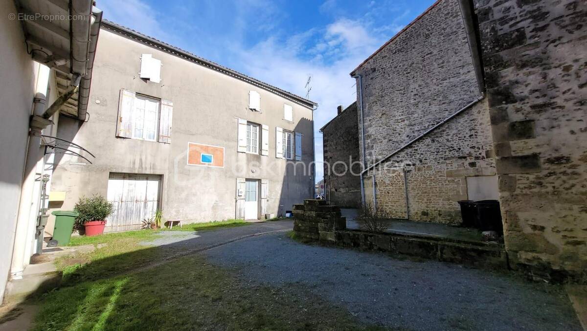 Appartement à GEMOZAC