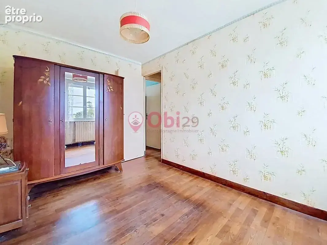 Une maison à rénover, un beau terrain et du potentiel! - photo 19