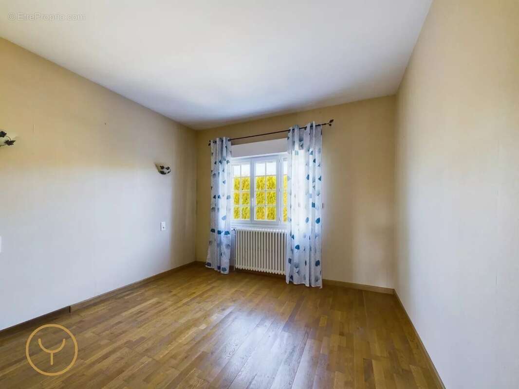 Maison à MARCILLY-SUR-SEINE