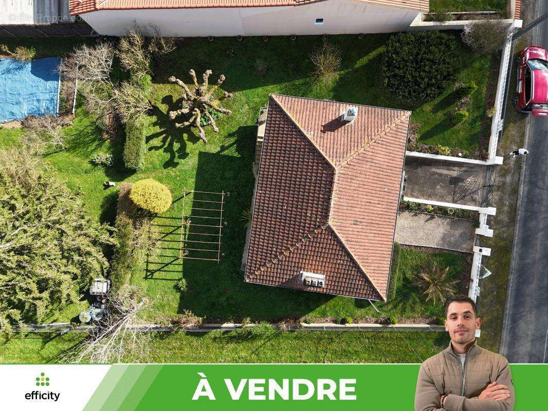 Maison à CIVRAY