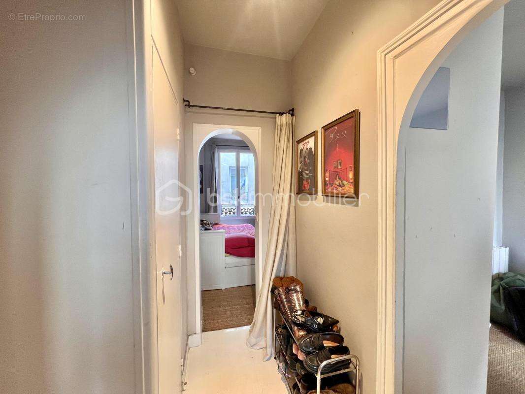 Appartement à PARIS-18E
