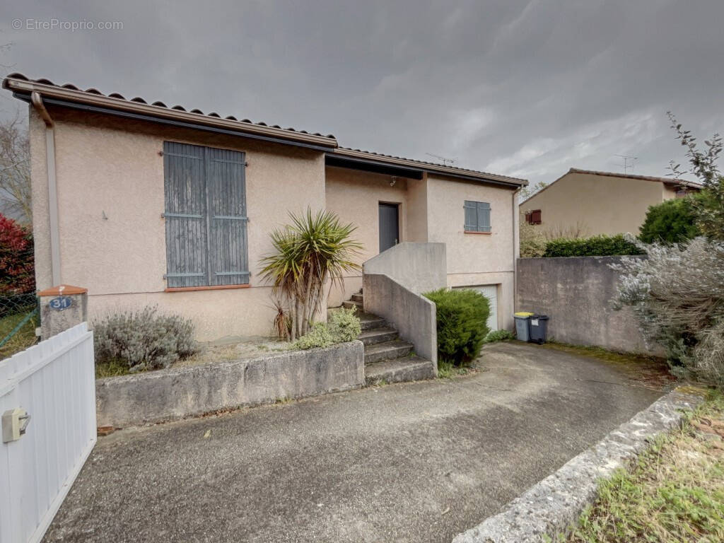 Maison à CASTANET-TOLOSAN