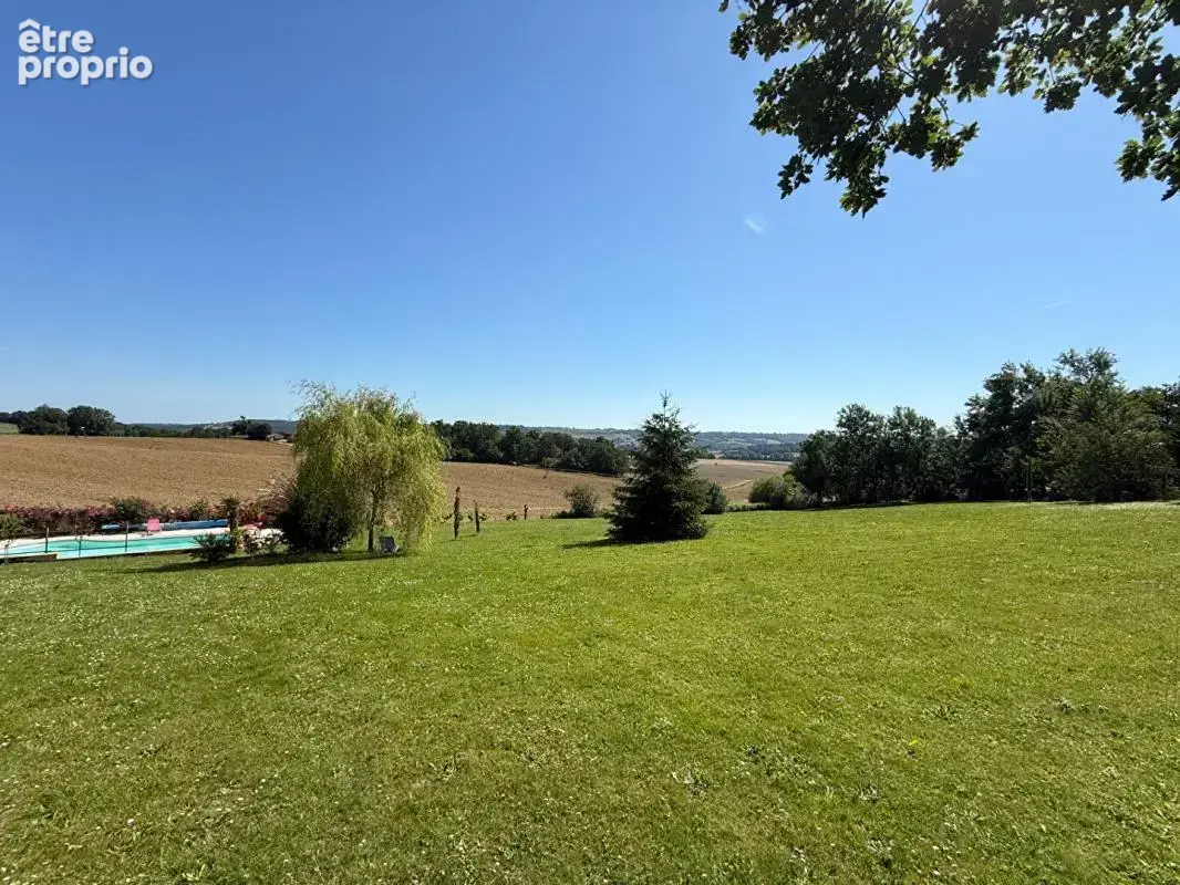 Maison Aire Sur L Adour 6 pièce(s) 151 m2 - photo 4