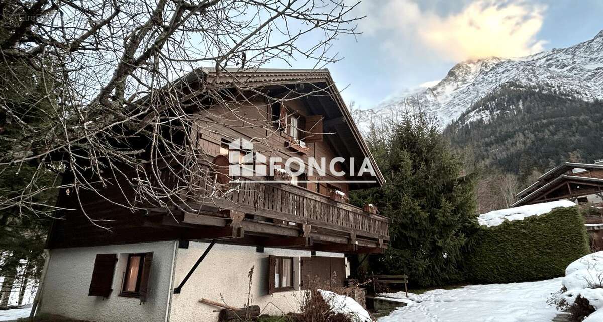 Maison à LES HOUCHES