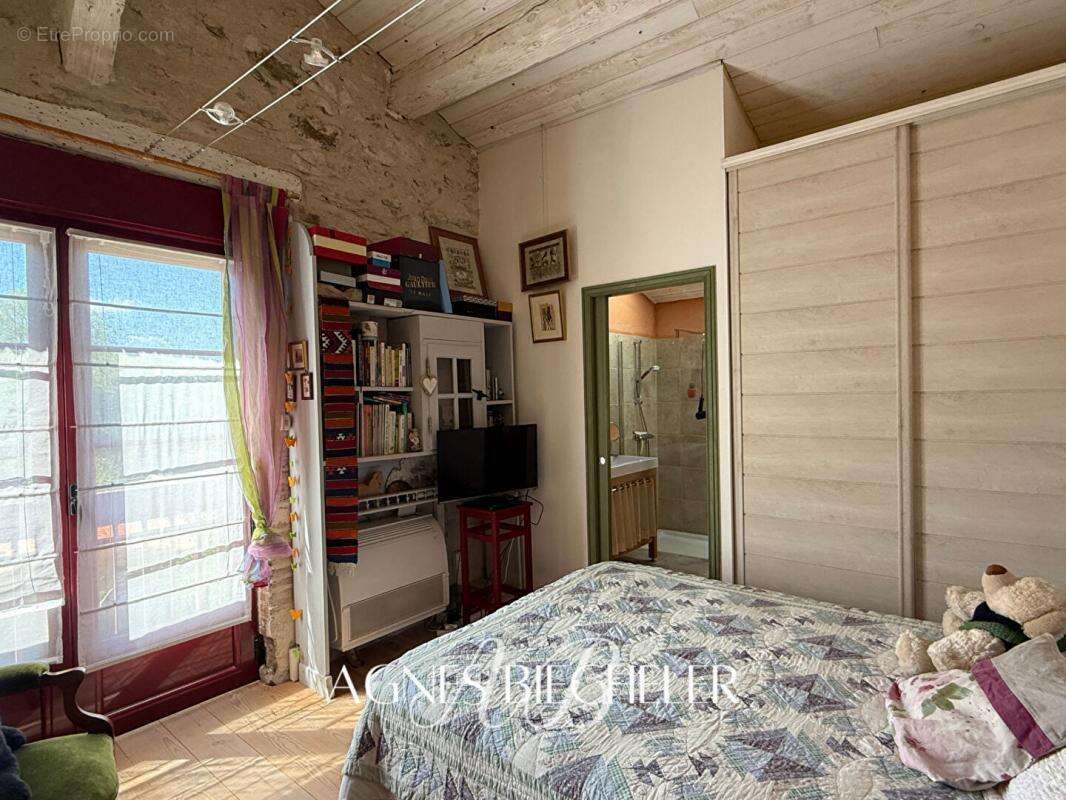 Maison à MONTESQUIEU-DES-ALBERES