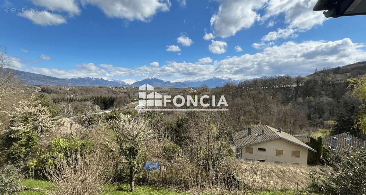 Maison à MONNETIER-MORNEX