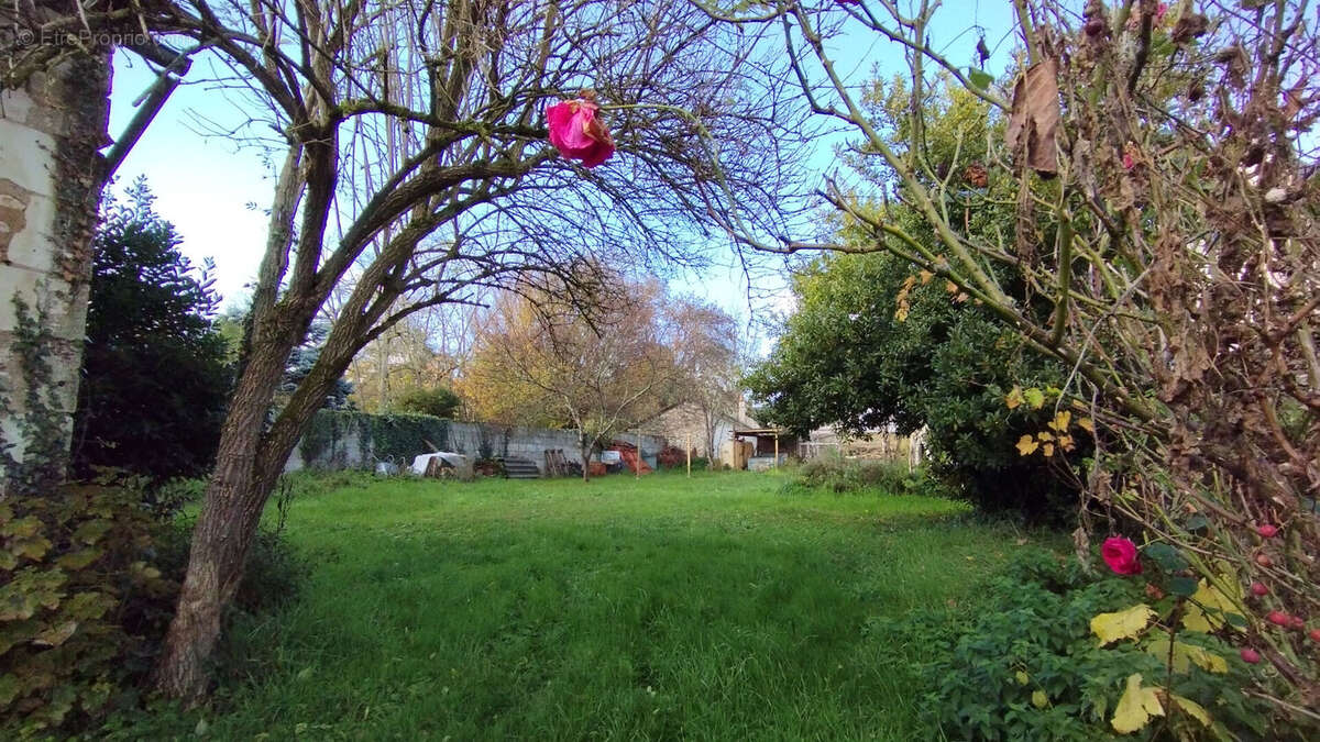 Maison à LA GUERCHE