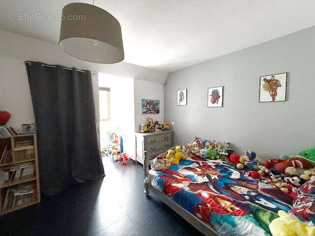 Photo 7