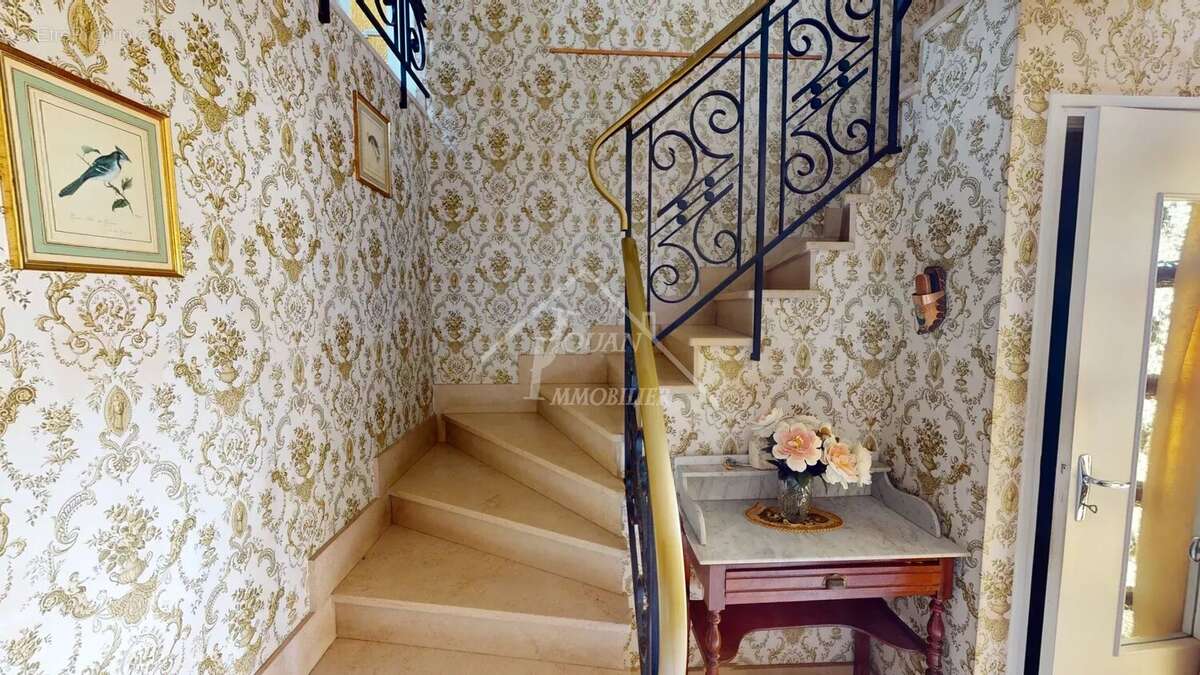 Maison à COMMENTRY