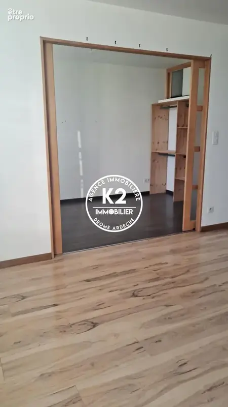 Appartement 4 pièces 109 m² à vendre à Montboucher-Sur-Jabron (26740) - photo 8