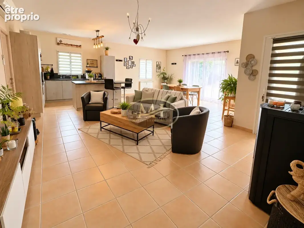 Maison Plein pied 4 Chambres Piscine Garage Proche-Centre ville - photo 4