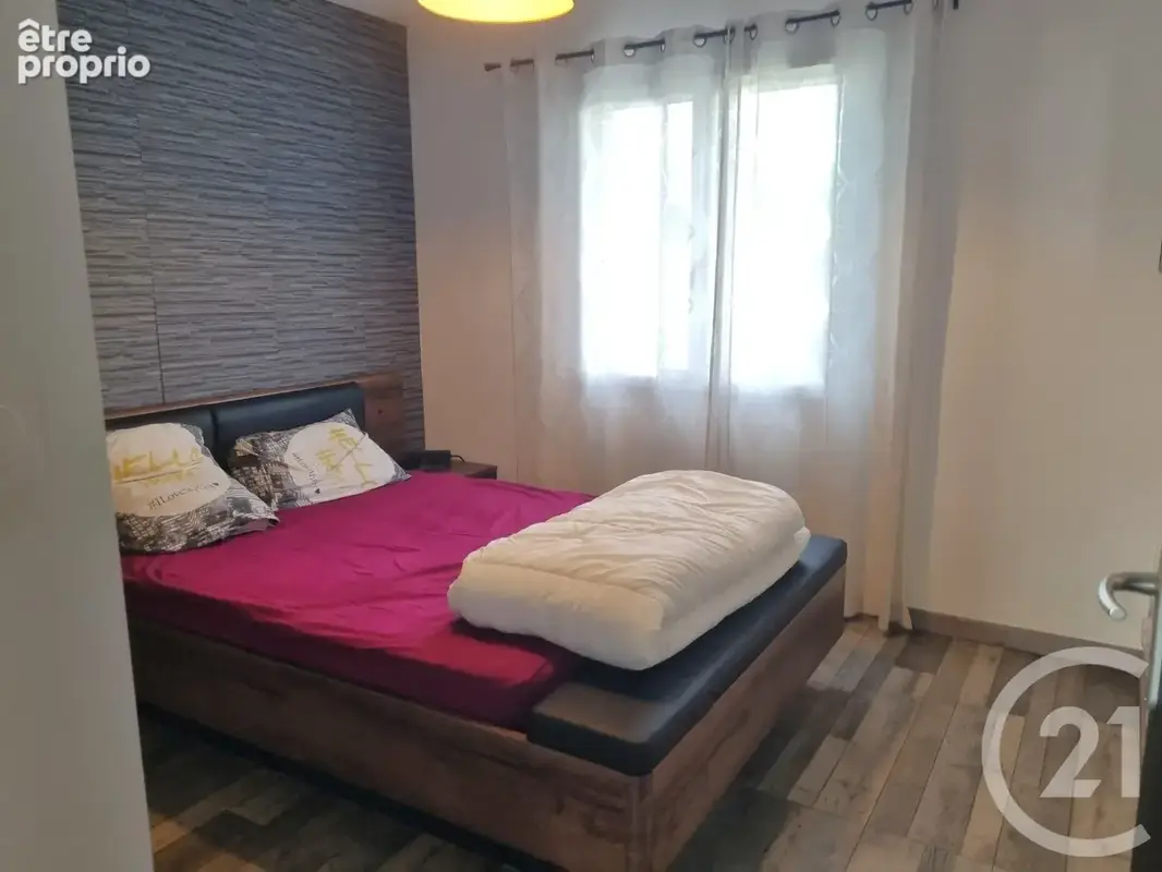 Maison 5 pièces 82 m² à vendre à Montchanin (71210) - photo 5