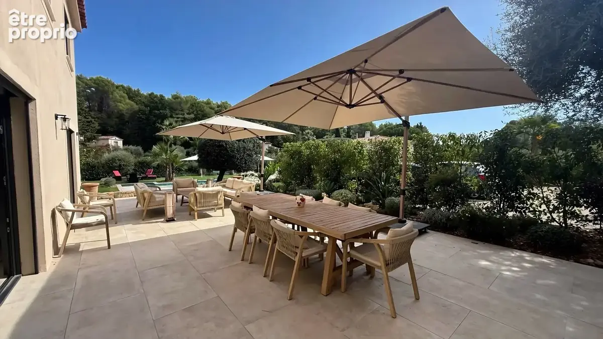 Maison 6 pièces 173 m² à vendre à Roquefort-Les-Pins (06330) - photo 11