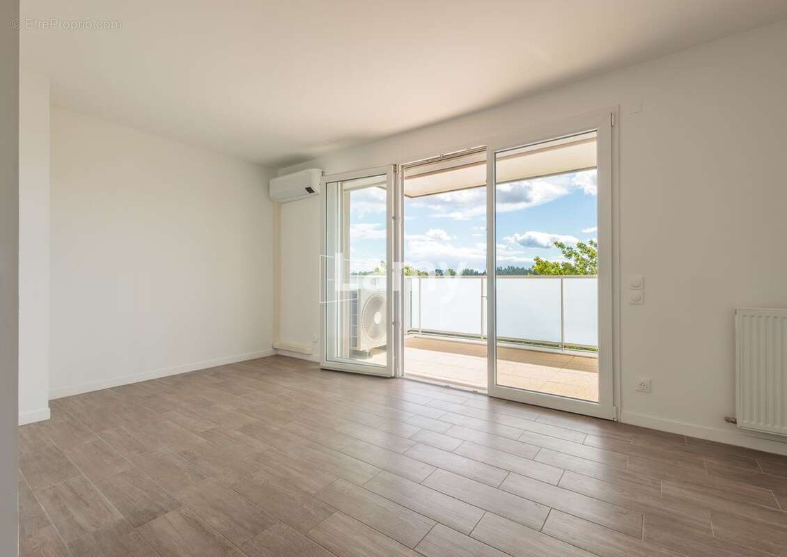 Appartement à MONTEUX