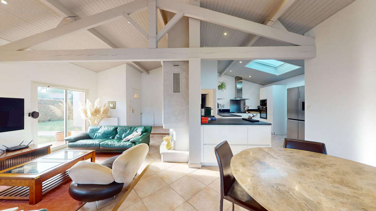 Maison à TOURNEFEUILLE