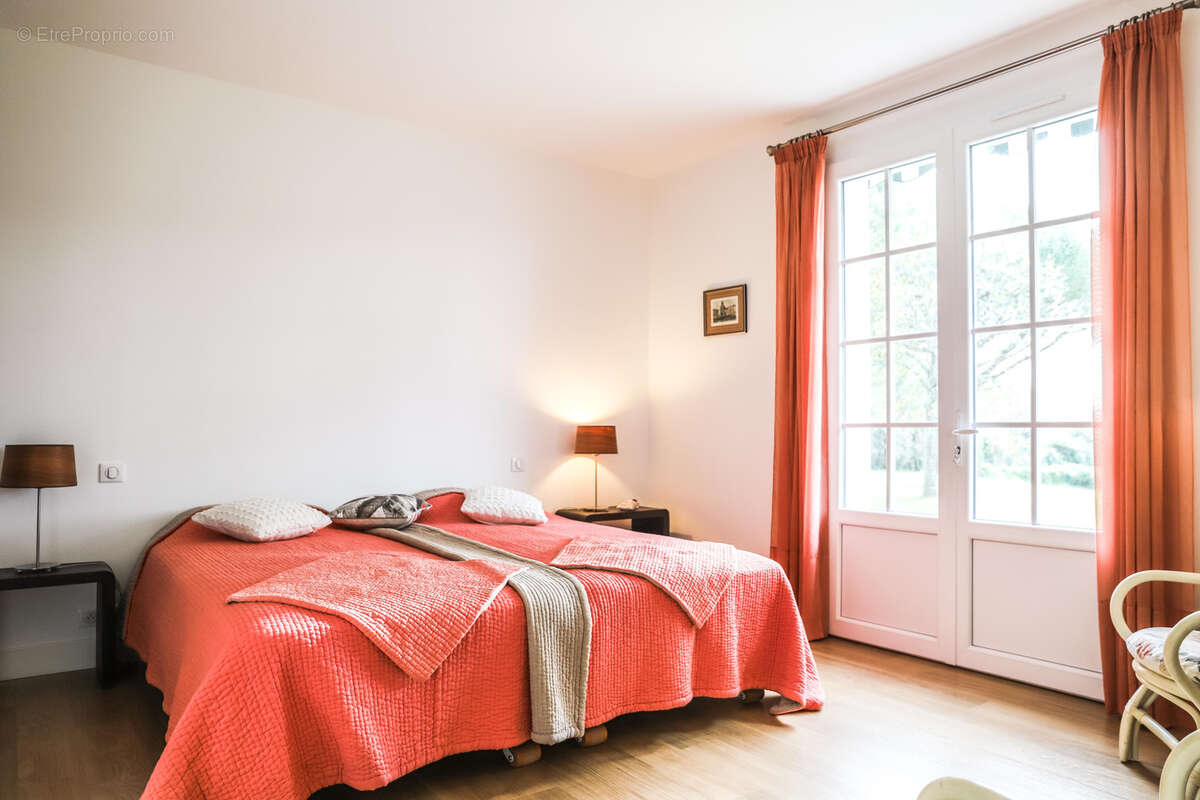 Maison à SAINT-PALAIS-SUR-MER