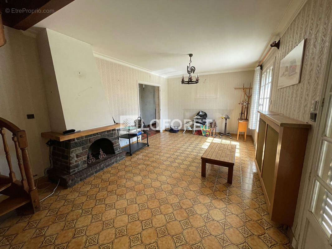 Maison à PONTAULT-COMBAULT