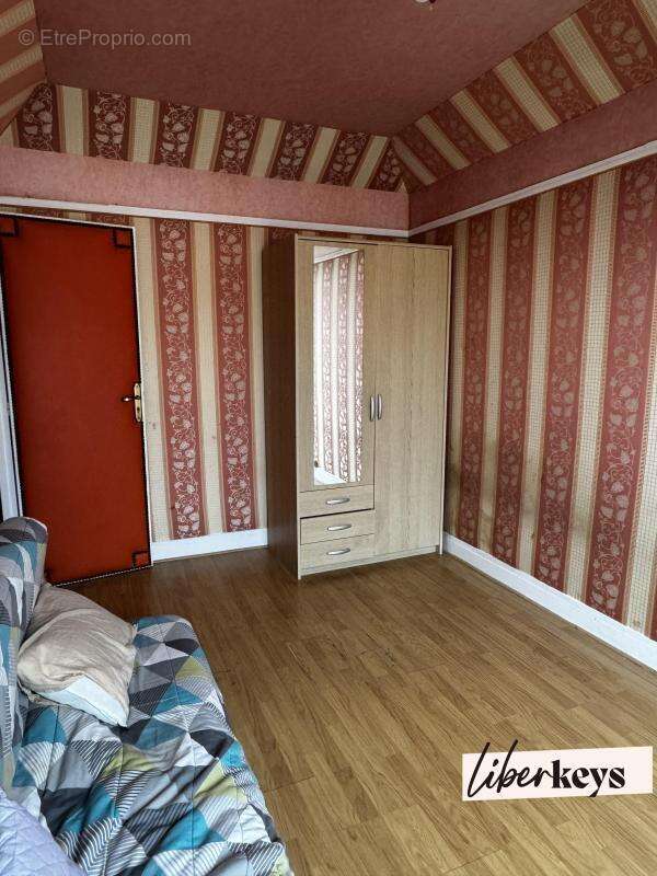 Appartement à SURESNES