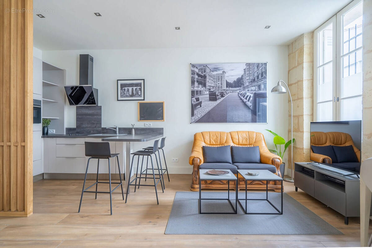 Appartement à BORDEAUX