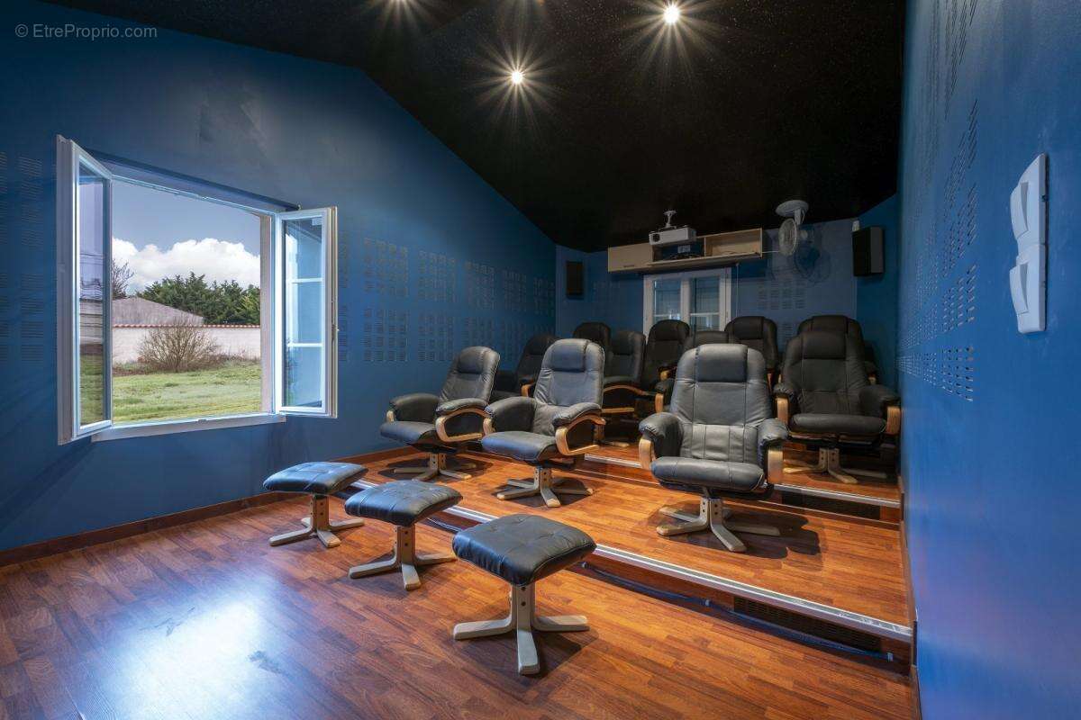 Maison à SAINT-DENIS-DU-PIN