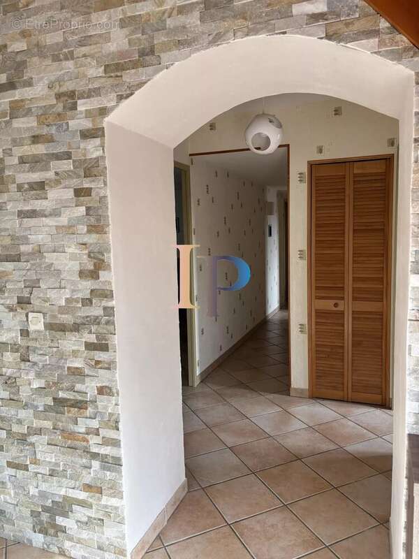 Pouilly sous charlieu - photo 7
