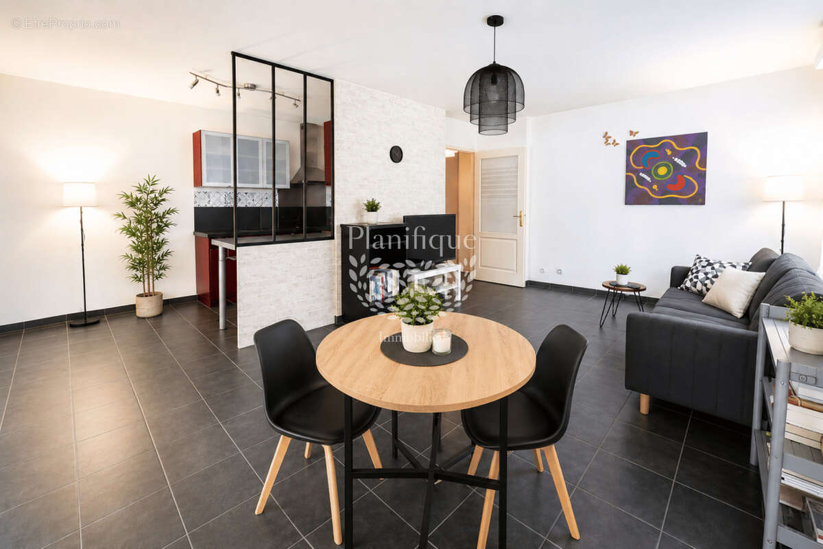 Appartement à SAINT-JULIEN-EN-GENEVOIS