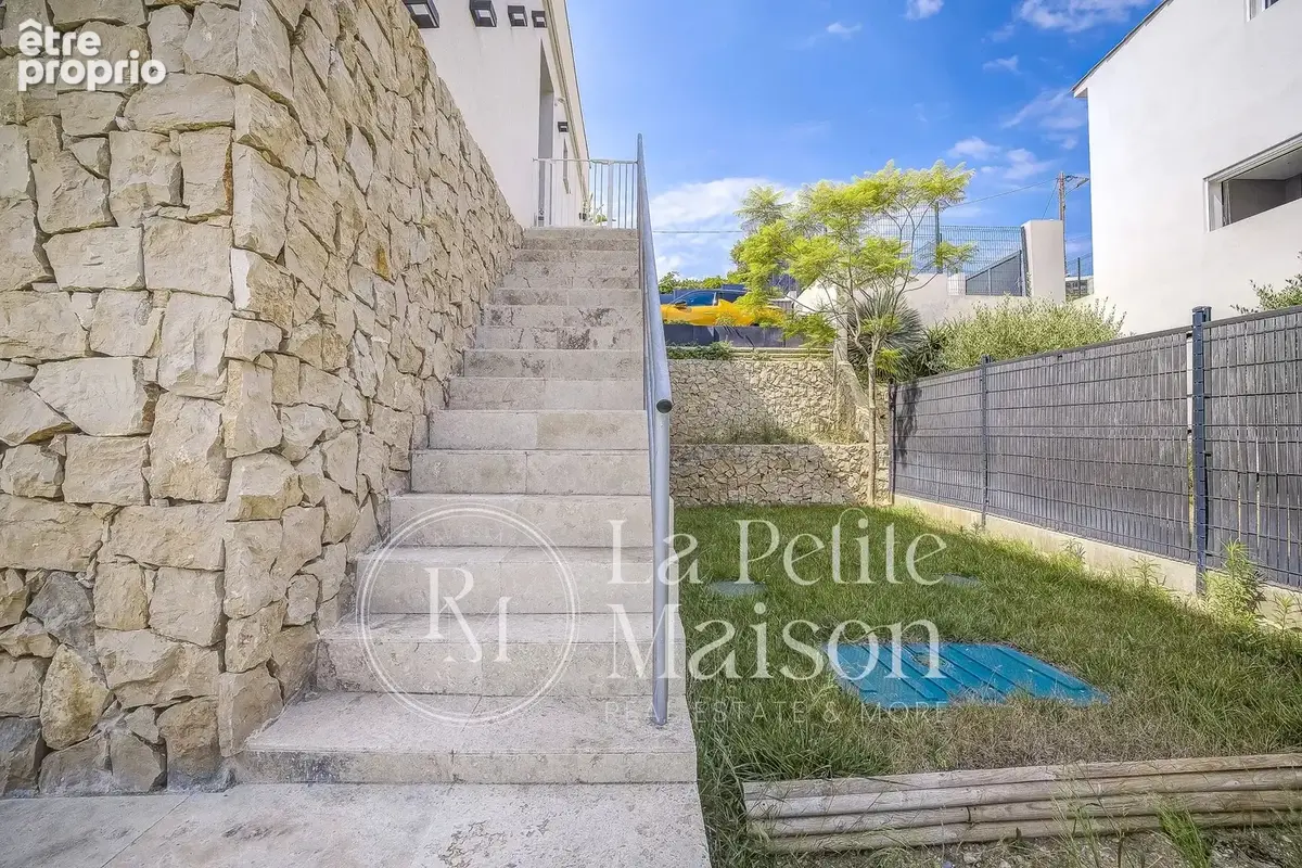 Villa Californienne - Vue Mer - Piscine - Stationnement - Calme - photo 23