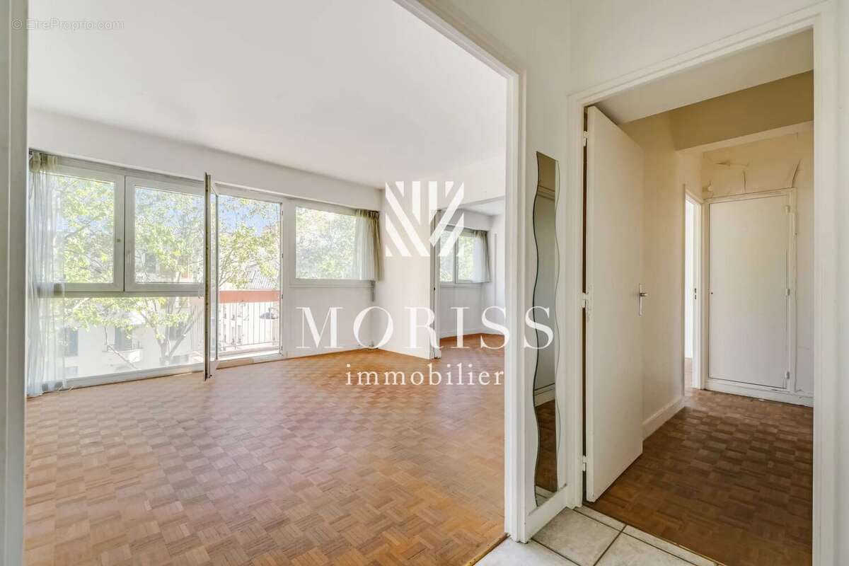 Appartement 84 m² à Paris-17e  - photo 2