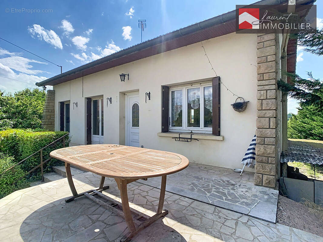 A VENDRE: Maison familiale avec hangar à BRIENNE - photo 12