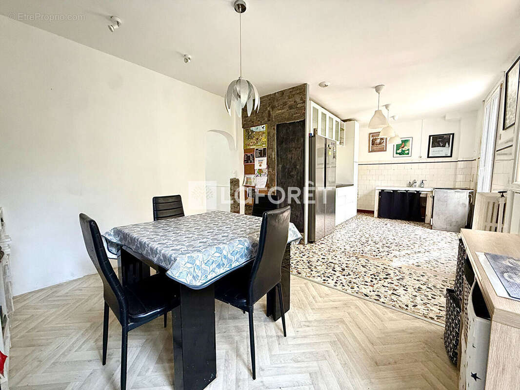 Maison à MILLY-LA-FORET