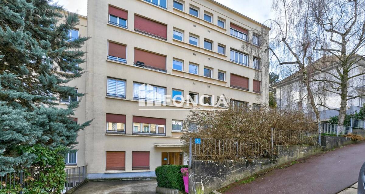 Appartement à FONTENAY-AUX-ROSES