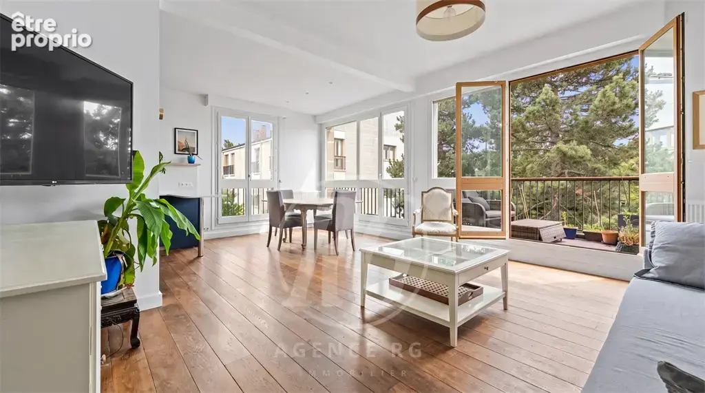 Appartement à GARCHES