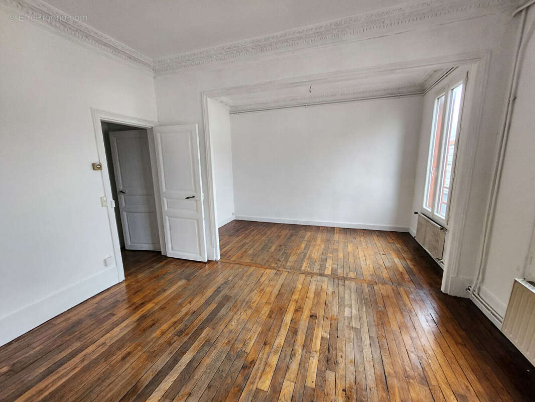 Appartement à LE RAINCY