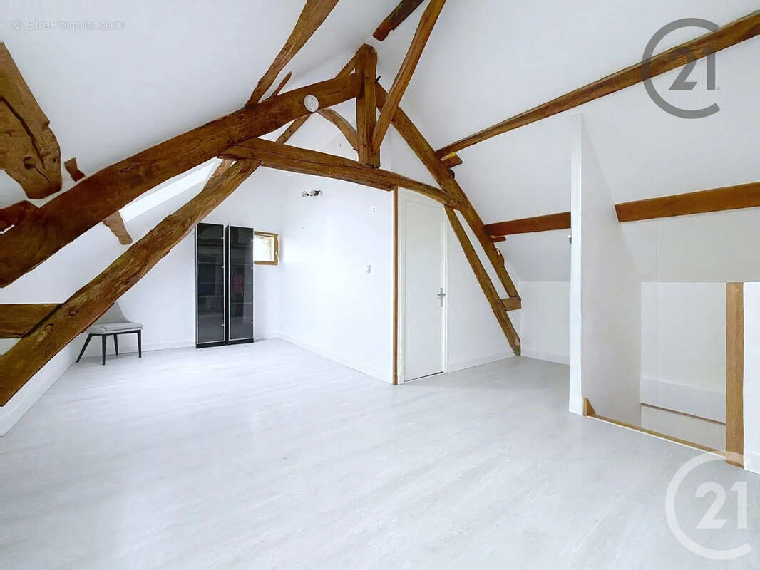Maison à SAVINS