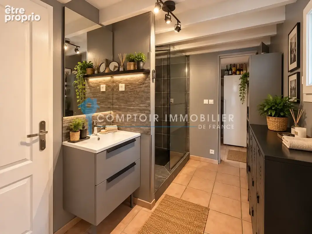 En exclusivité Vergèze, Villa de PP 130m2 sur 1000 m2 de terrain avec piscine et 4 chambres piscine et grand a - photo 15