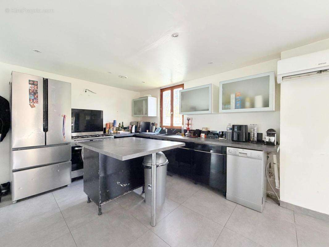 Maison à SAINT-LUBIN-DE-LA-HAYE