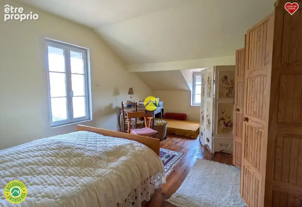 Maison 146 m² sur 13000 m² terrain - photo 4