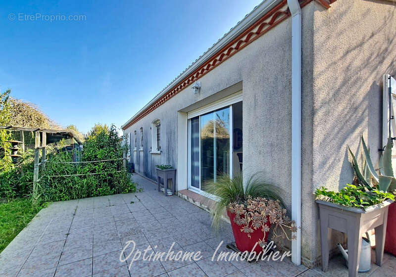 Maison à CASTELCULIER