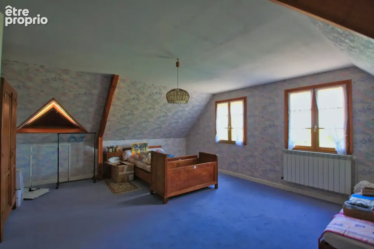 Propriété 5 chambres, avec piscine et étang sur 3 hectares de terrain - photo 9