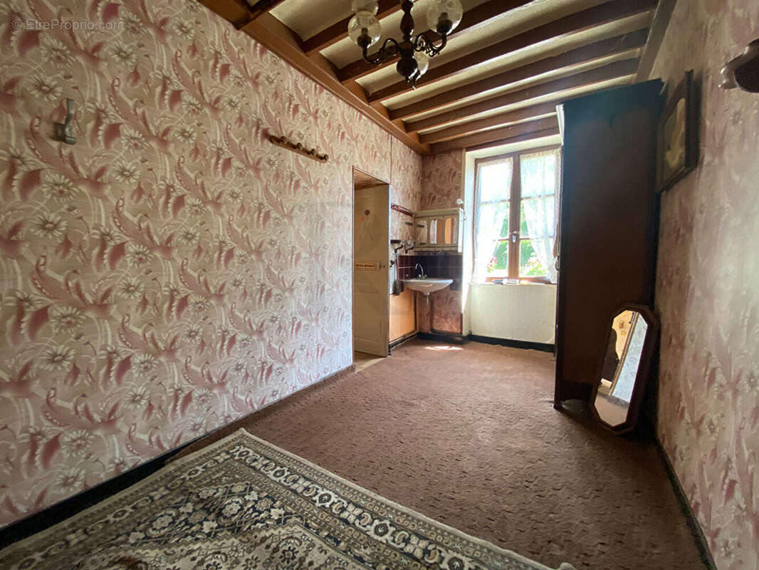 Maison à CHAMPSECRET